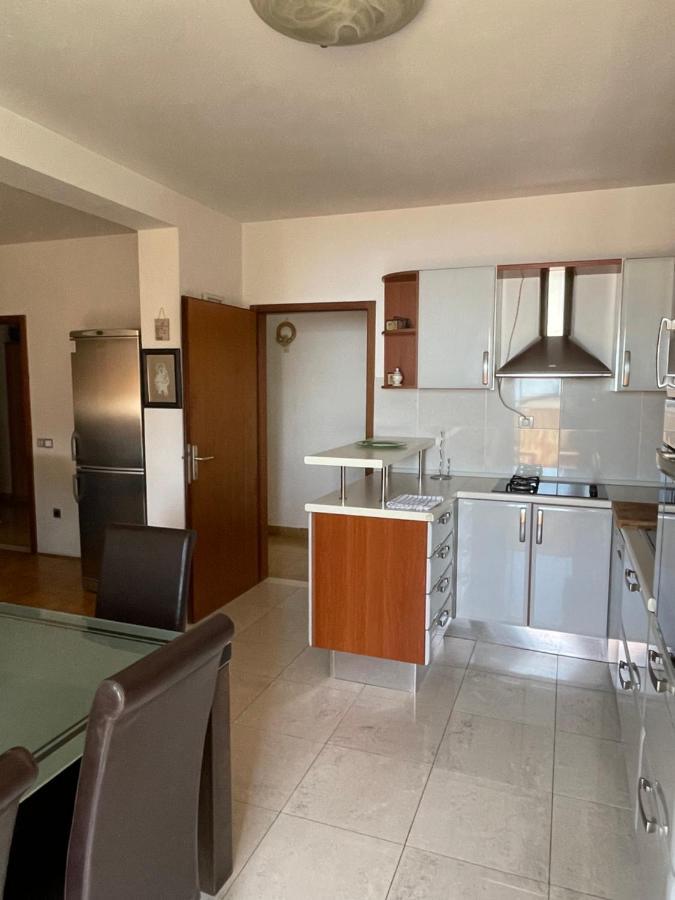 Apartment Iva Podstrana Esterno foto