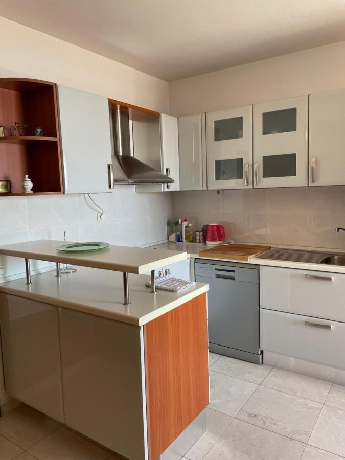 Apartment Iva Podstrana Esterno foto