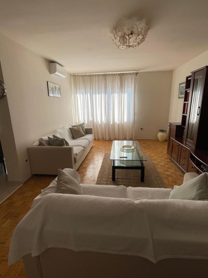 Apartment Iva Podstrana Esterno foto